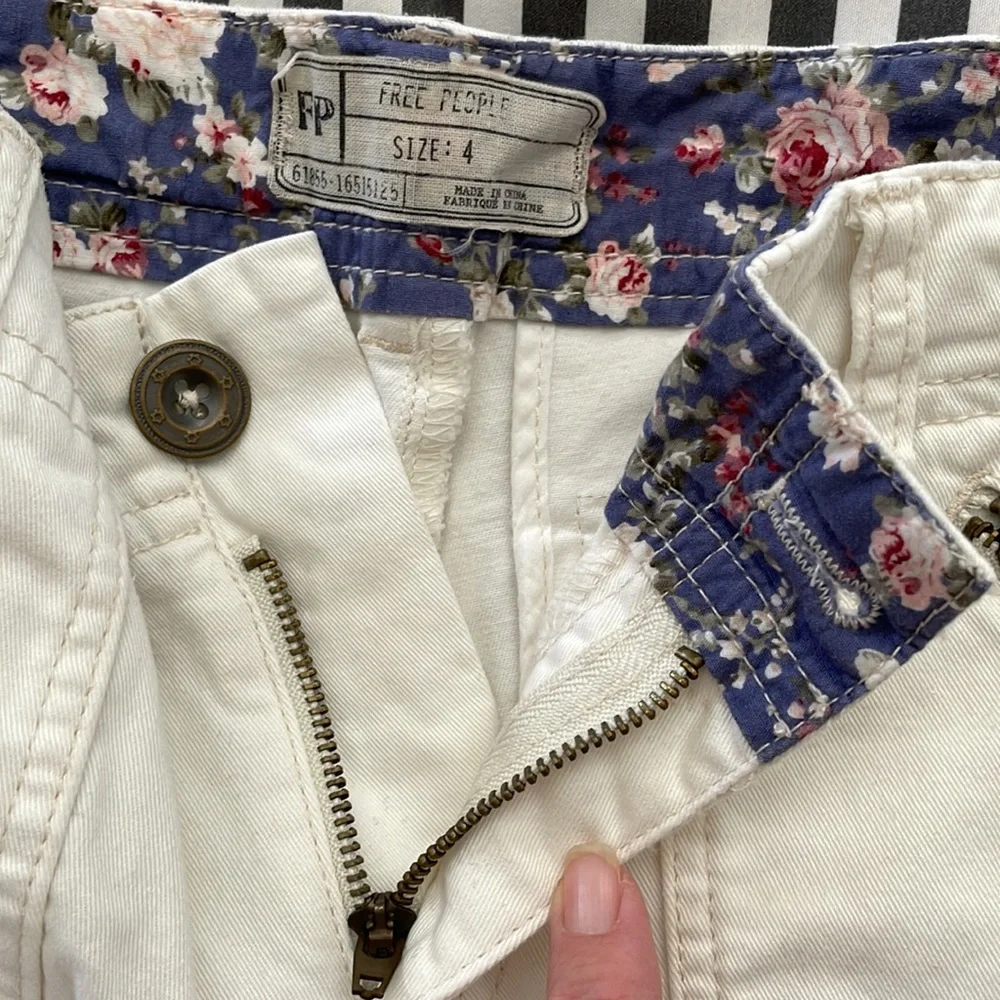 Free People white shorts - Picture 6 of 16